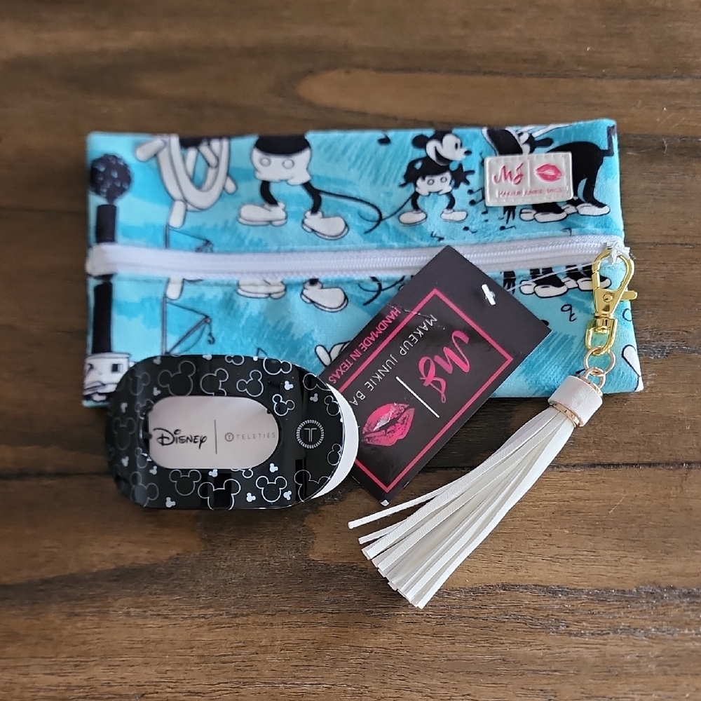 Mickey Mouse Steamboat Makeup Junkie & Teleties Clip Set NWT